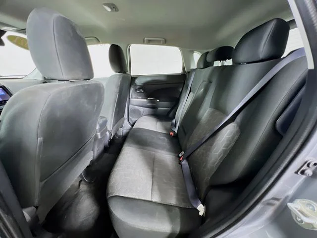 Used 2021 Gray Mitsubishi 2.0 SE image 23