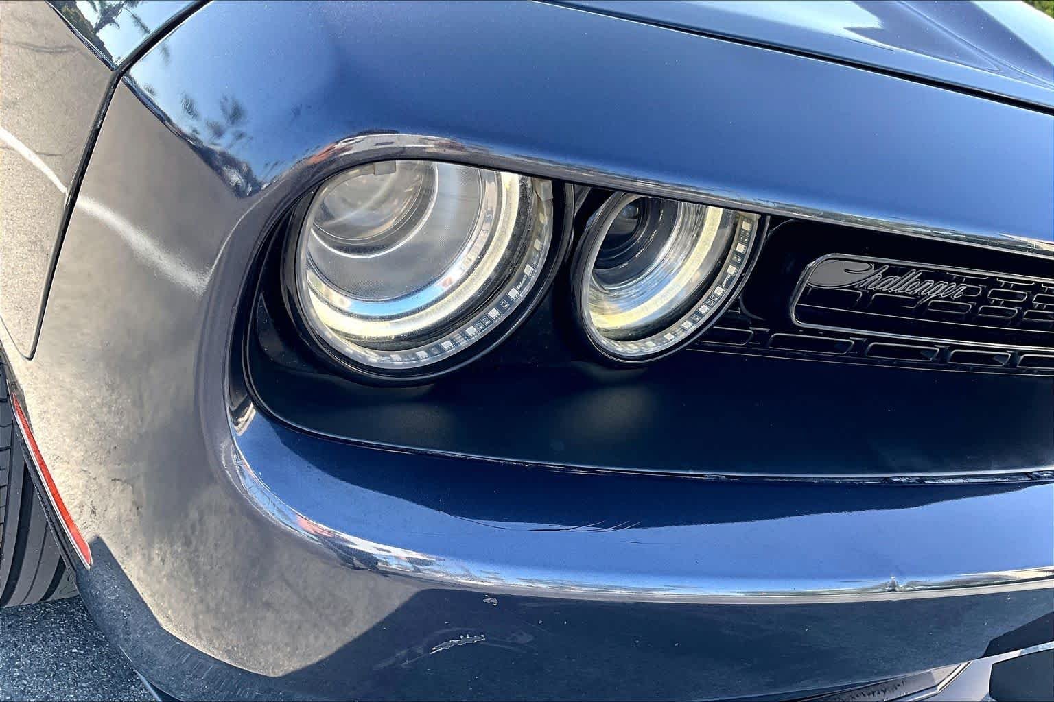 Used 2019 Maximum Steel Metallic Clearcoat Dodge SXT image 26