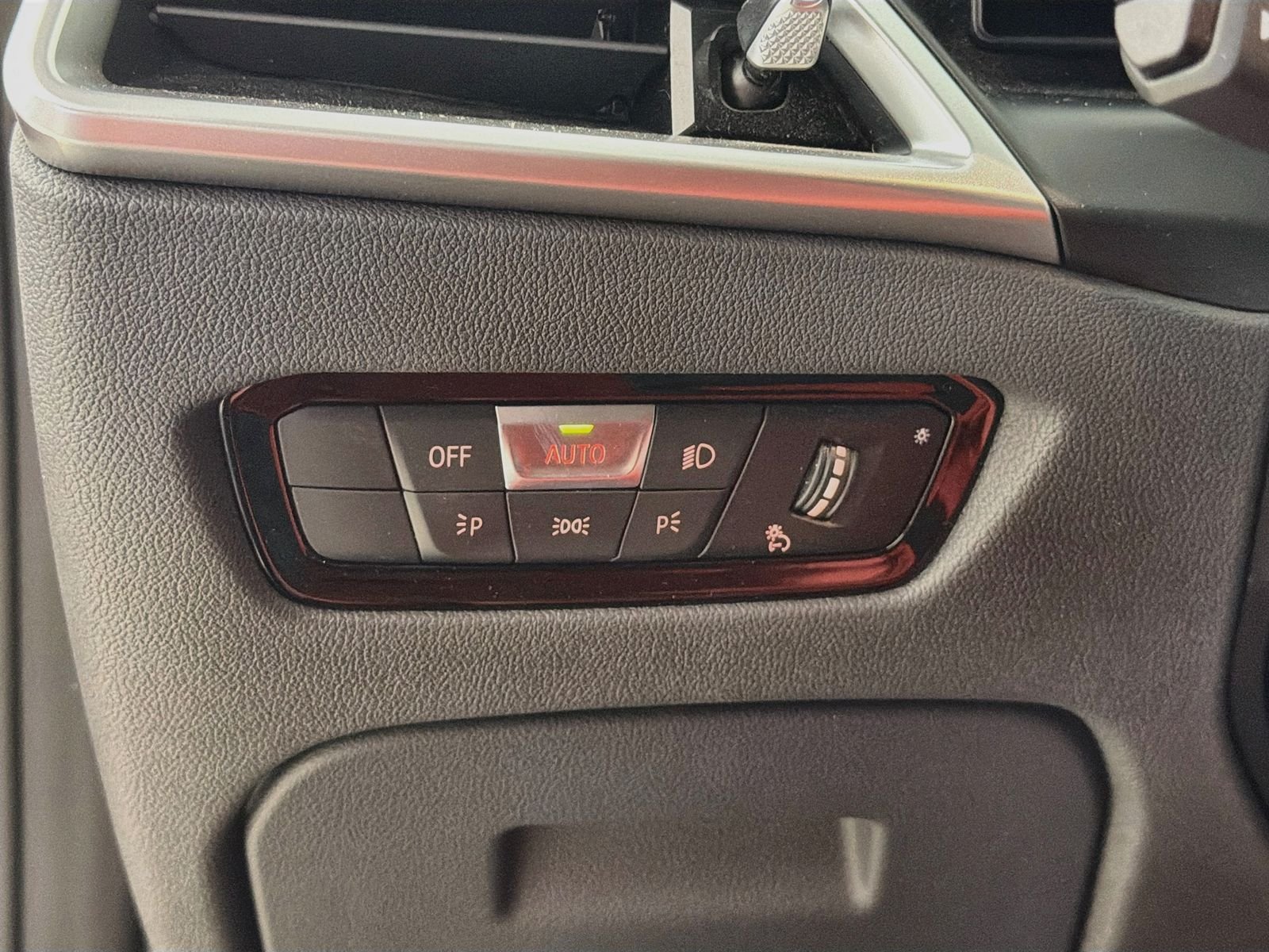Certified Used 2025 Brooklyn Grey Metallic BMW Competition image 10