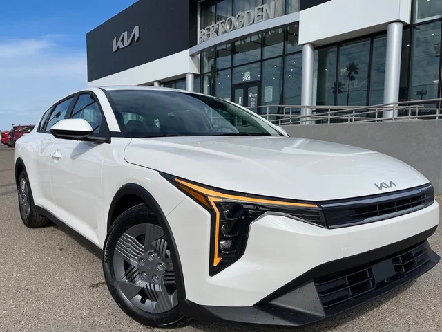 2026 Kia K4 LX