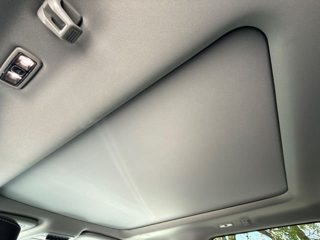 Used 2023 Gray Ford Lariat image 17