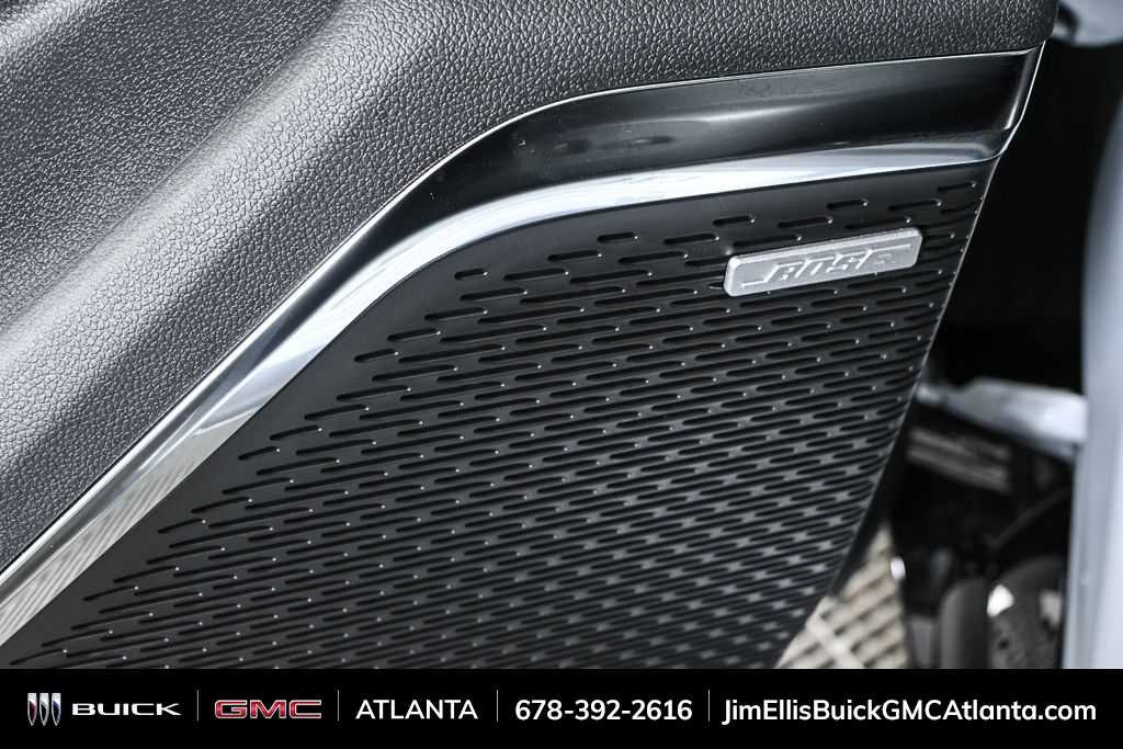 2026 GMC Acadia Denali - Photo 7