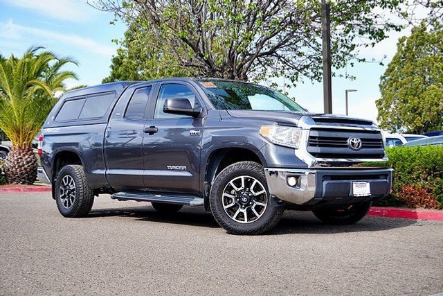 2014 Toyota Tundra SR5