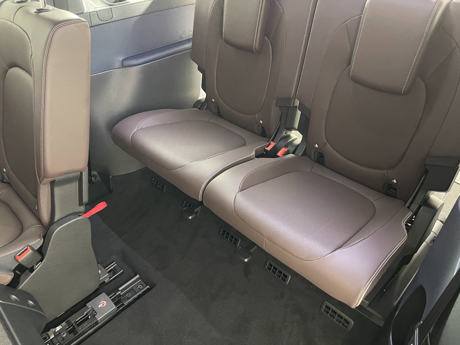 2025 Volkswagen ID. Buzz PRO S - Photo 34