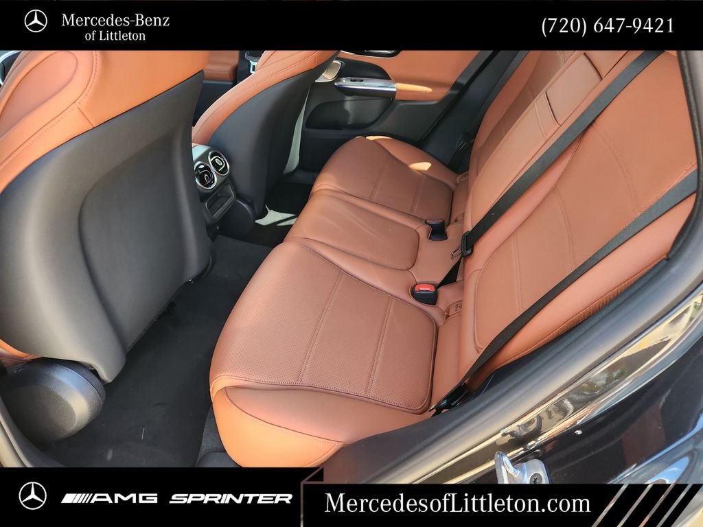New 2027 Graphite Grey Metallic Mercedes-Benz GLC 300 image 29