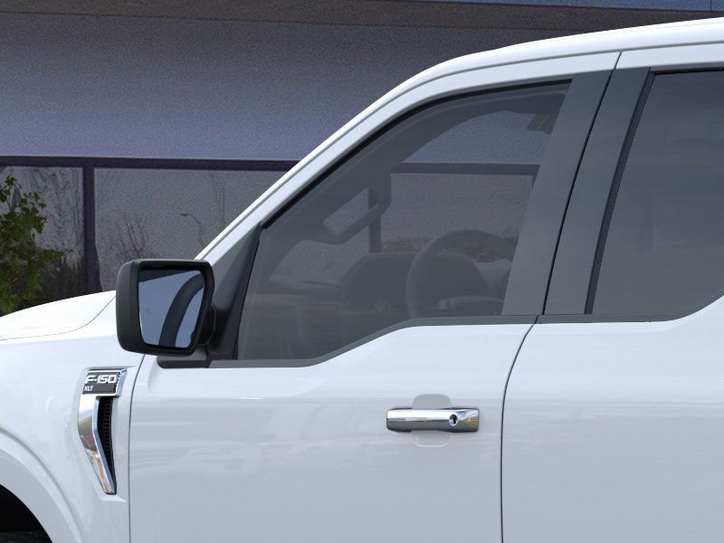 New 2025 Oxford White Ford XLT image 20
