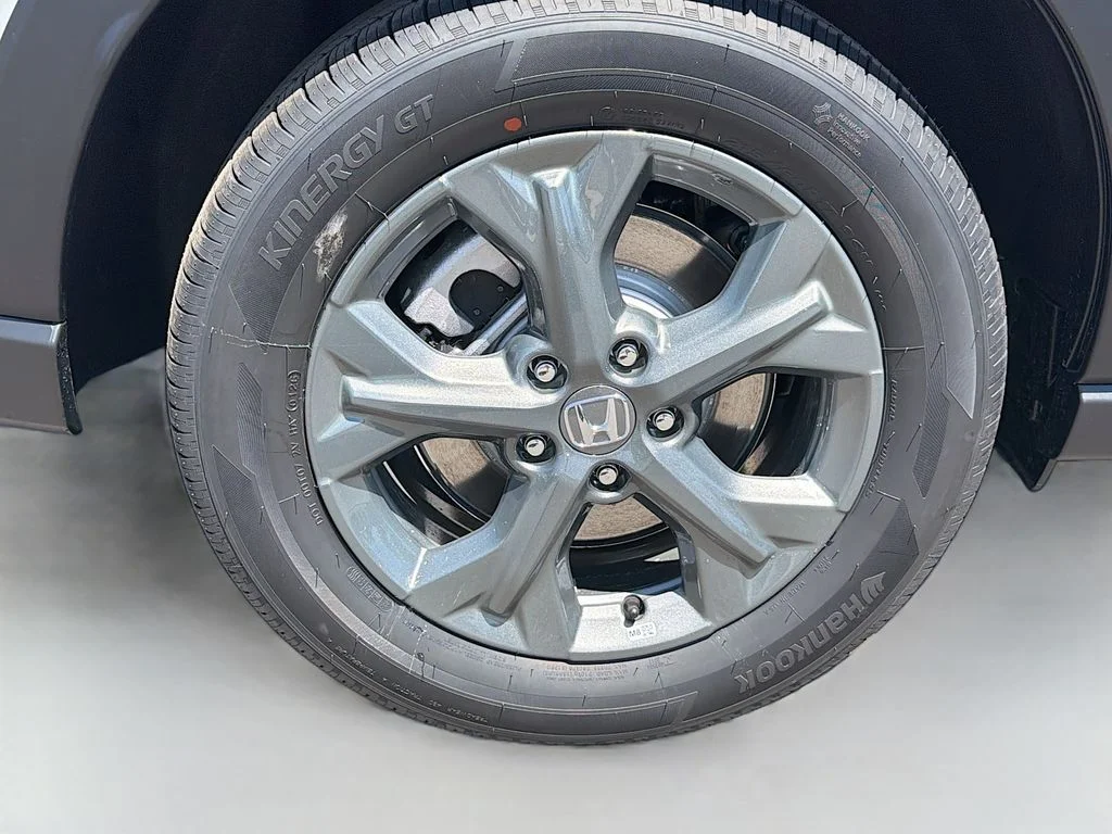 New 2026 Platinum White Pearl Honda LX image 11