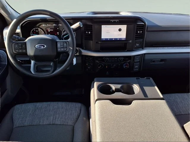 2026 Ford F-350 Super Duty XLT - Photo 10