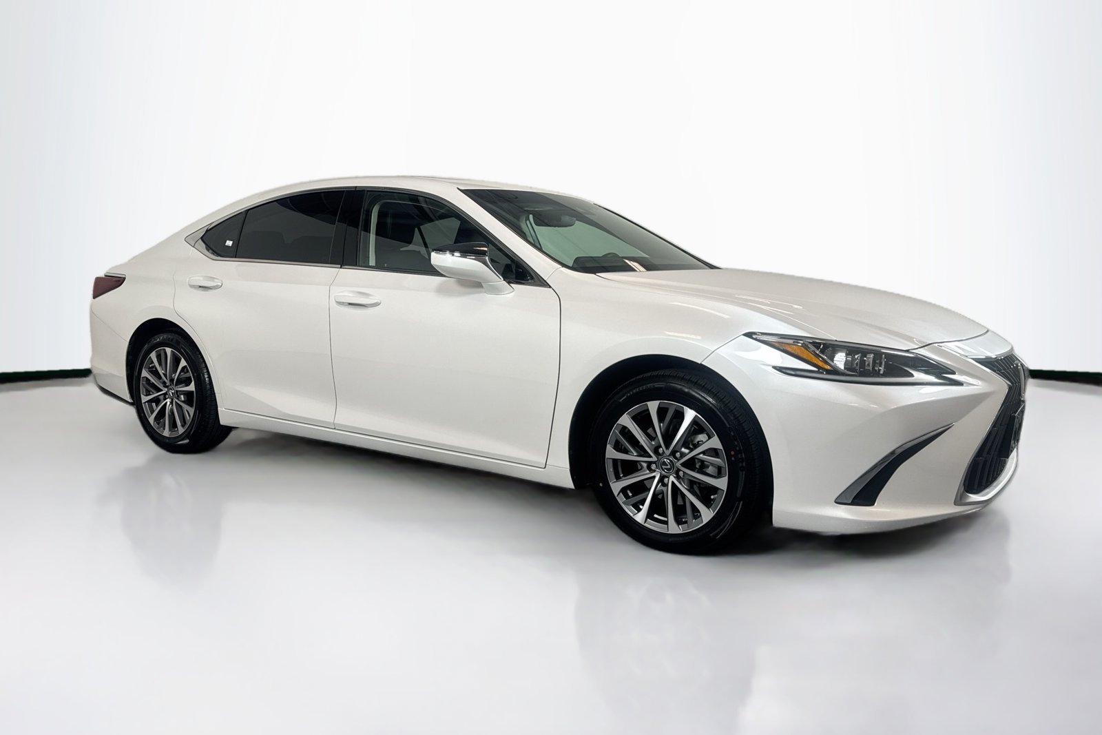 Used 2023 White Lexus ES 350 image 3