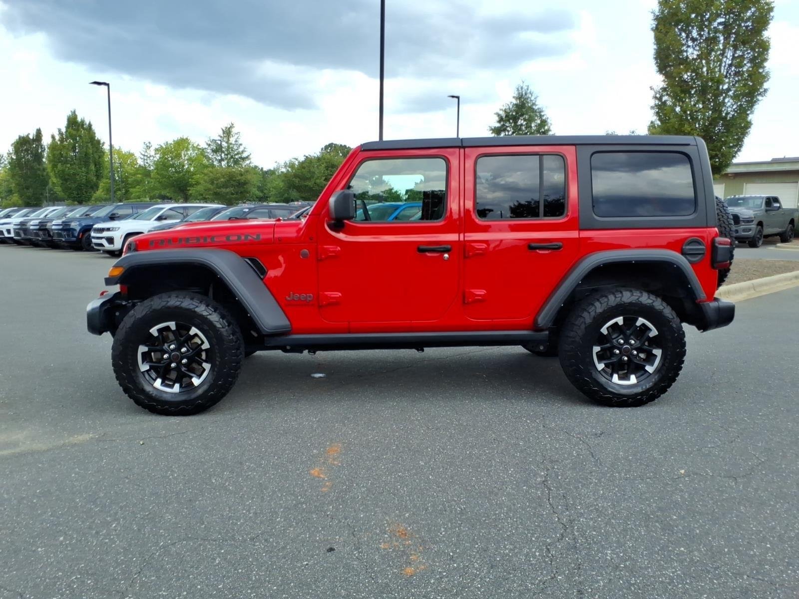 Used 2025 Firecracker Red Clearcoat Jeep Rubicon image 3