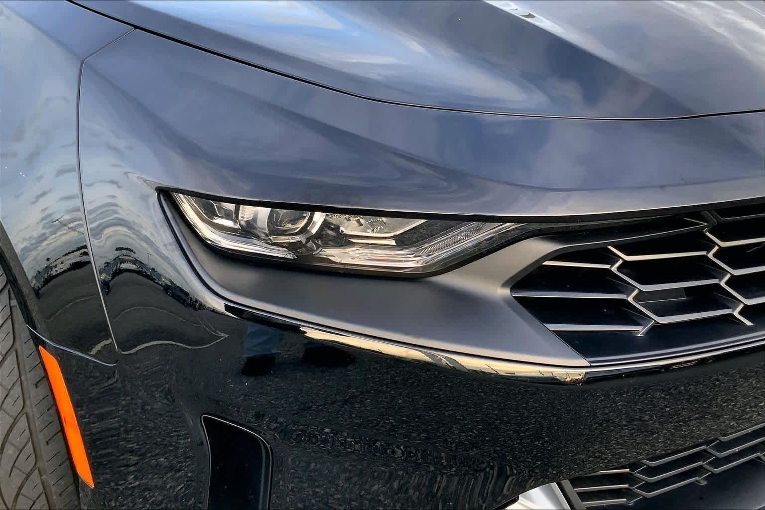 Used 2020 Black Chevrolet 1LT image 25