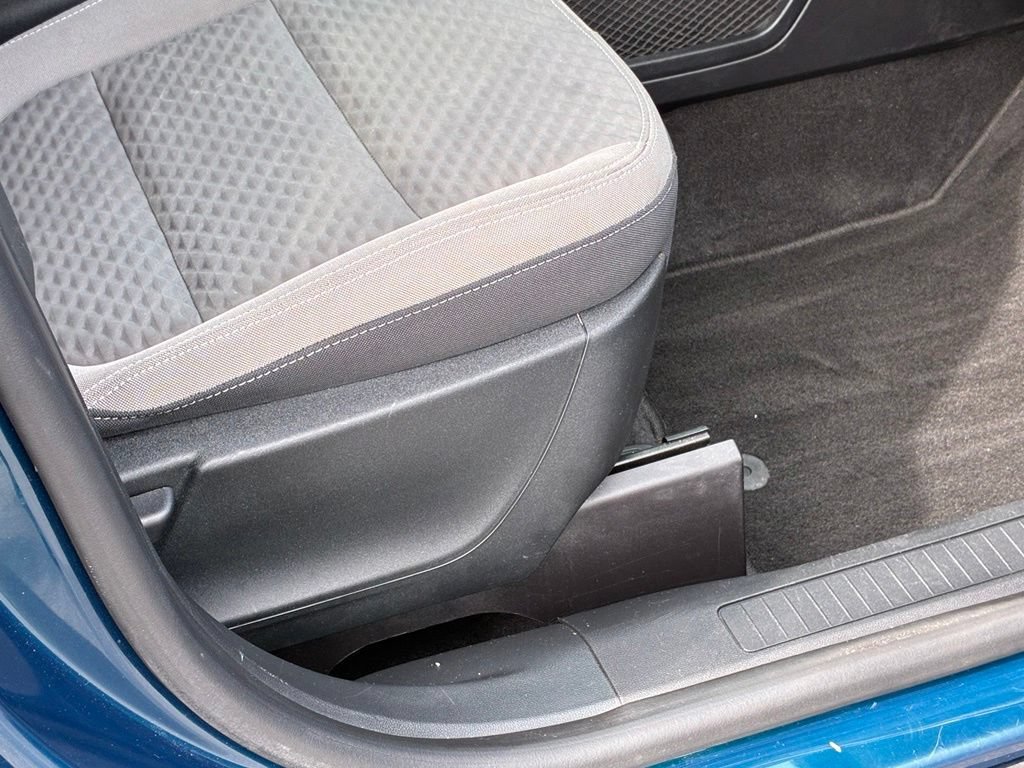 Used 2020  Ford SE image 39