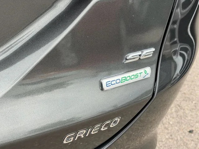 2017 Ford Fusion SE - Photo 16