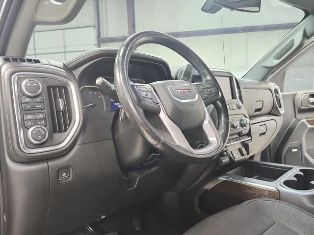 Used 2020 Gray GMC Elevation image 19