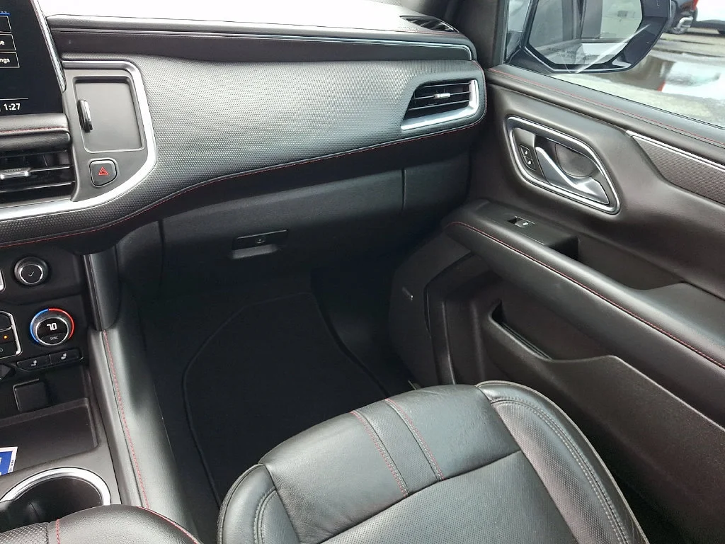 Used 2021 SATIN STEEL METALLIC Chevrolet RST image 17