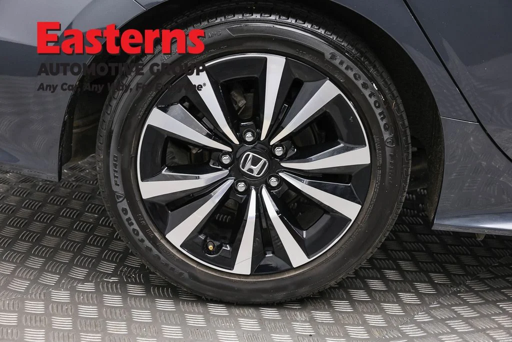 Used 2024 Gray Honda EX image 28