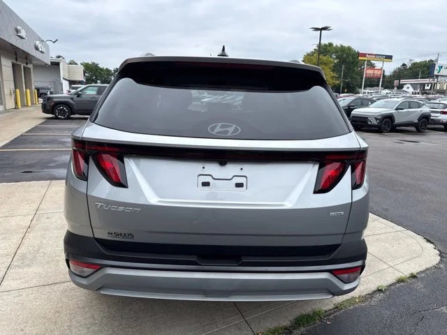 Certified Used 2025 Silver Hyundai SEL image 16