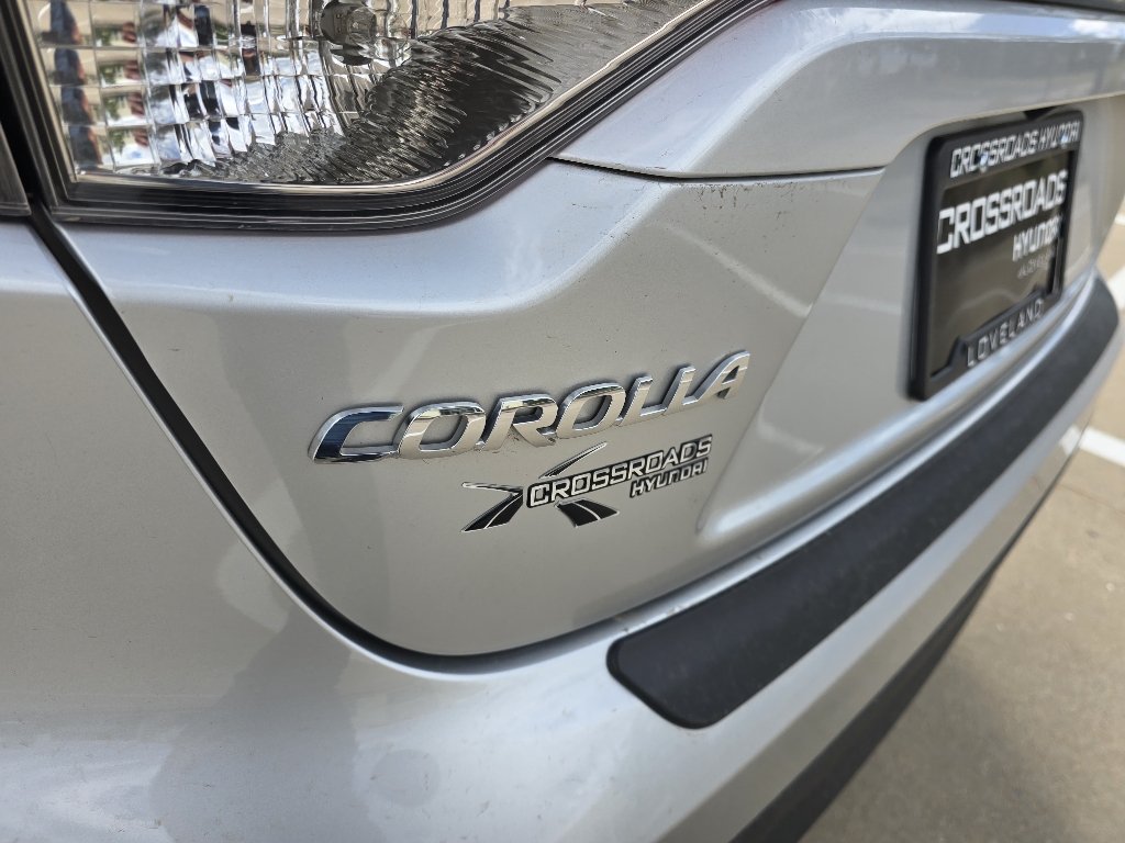 Used 2025 Classic Silver Metallic Toyota LE image 11