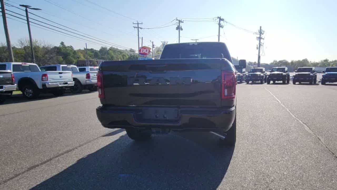 New 2026 Diamond Black Crystal Pearlcoat Ram Laramie image 3
