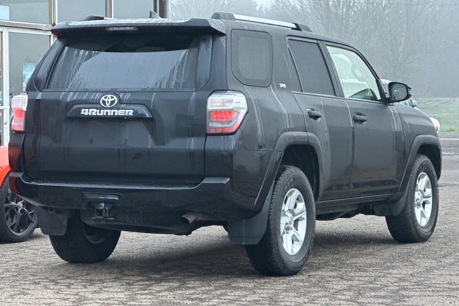 2024 Toyota 4Runner SR5 - Photo 3