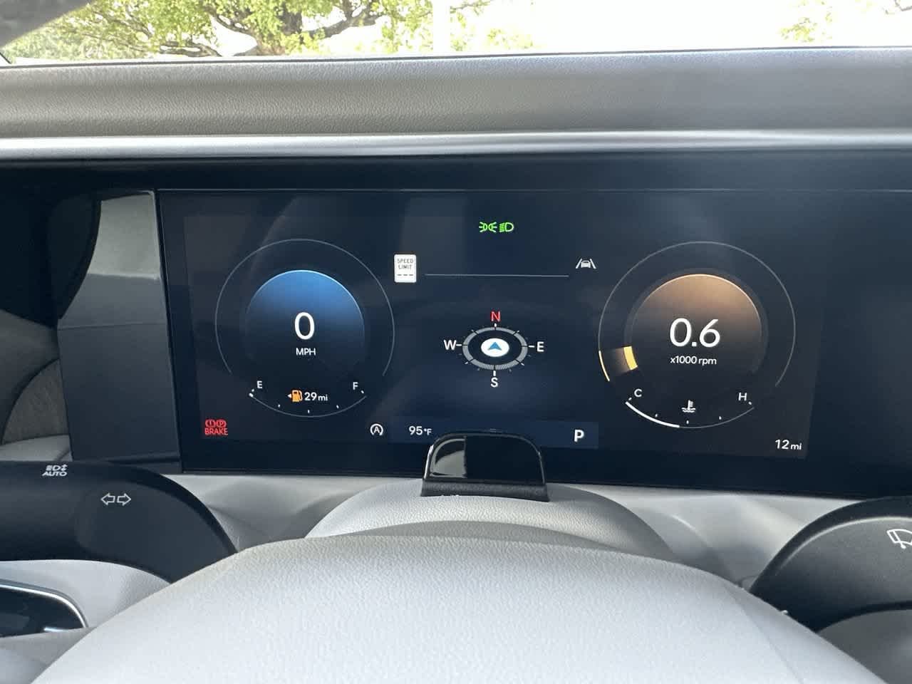 New 2027 Gray Hyundai SEL FWD image 16