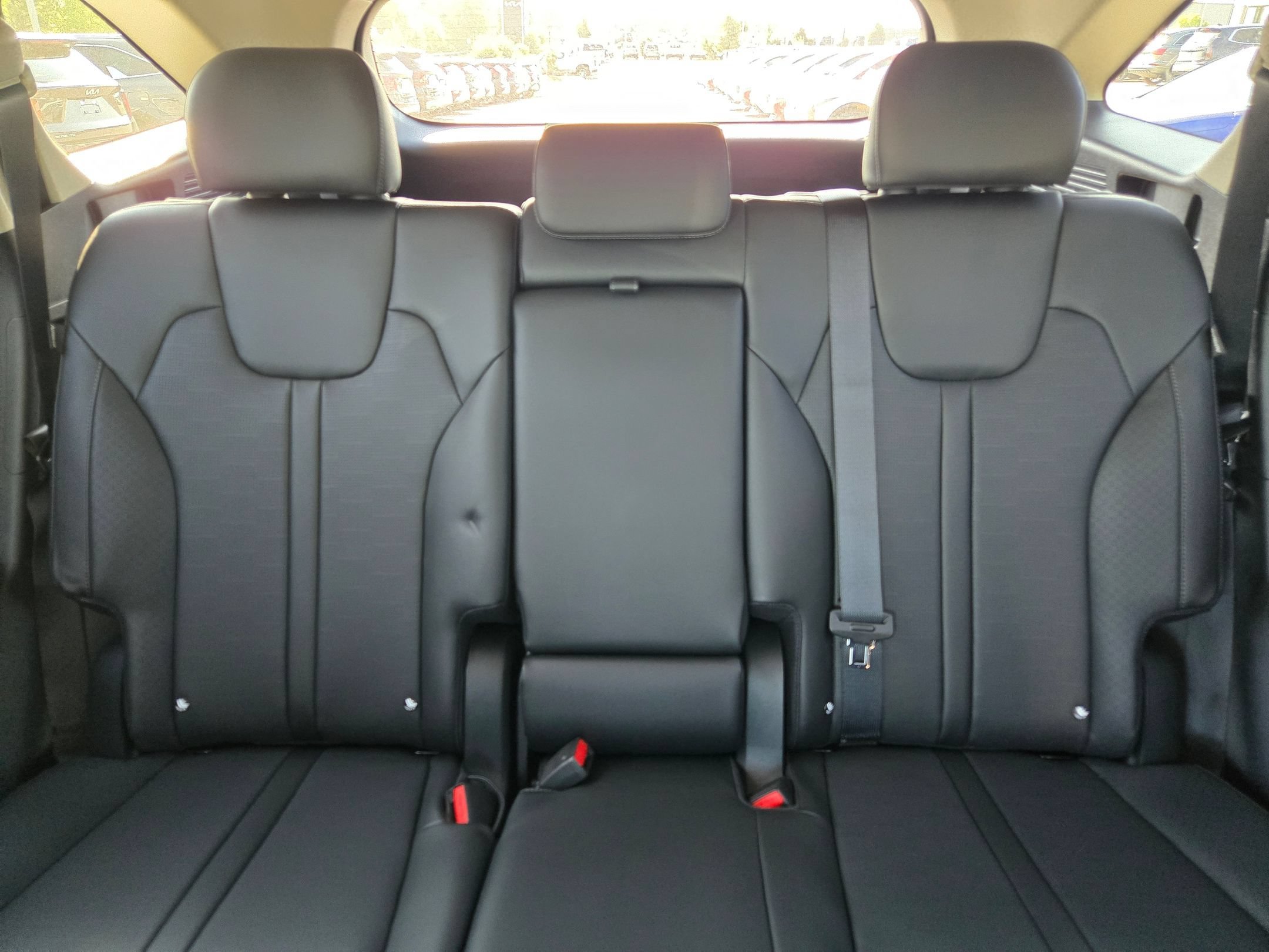 New 2026 Ivory Silver Kia S image 10