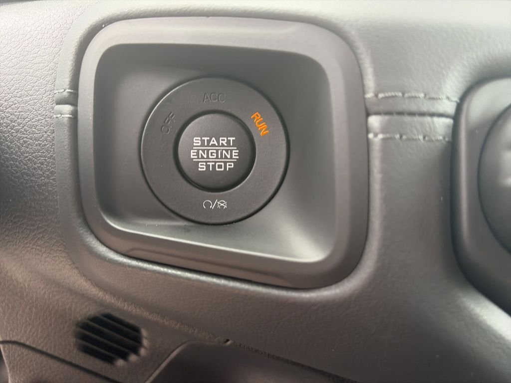 New 2026 Anvil Clear-Coat Exterior Paint Jeep Shadow Ops image 28