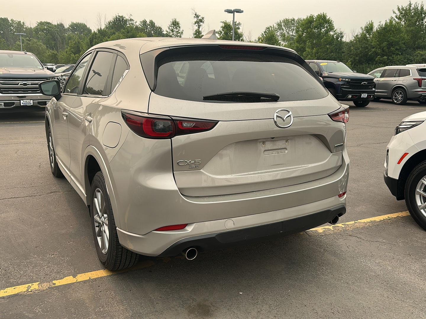 Used 2025 Platinum Quartz Metallic Mazda 2.5 S Select Package image 4