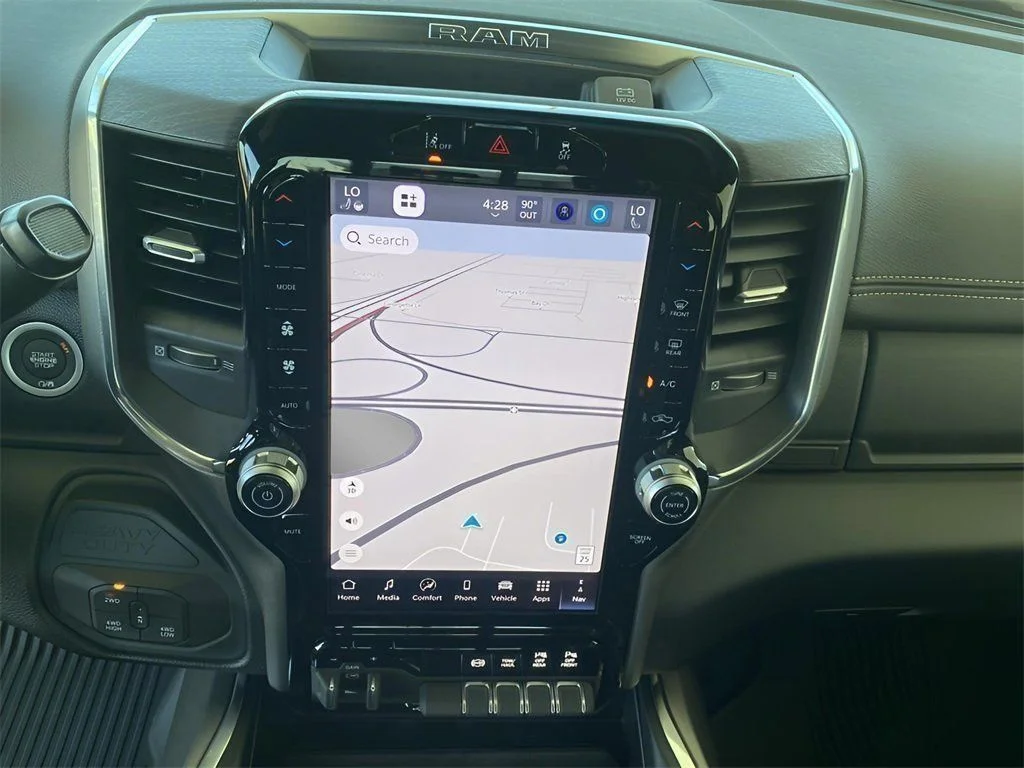 2026 RAM 2500 Laramie - Photo 35