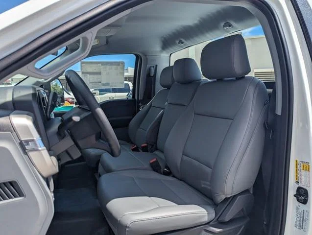New 2026 Oxford White Ford F-250® XL image 21