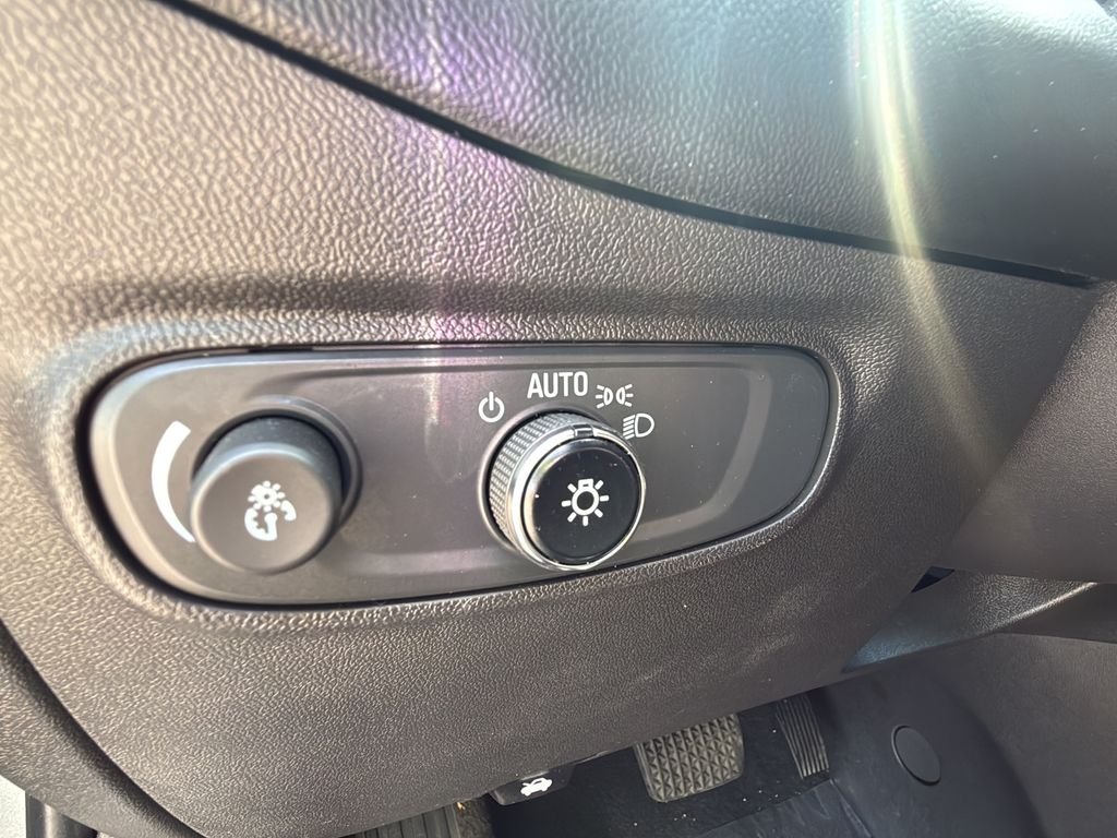 2023 Chevrolet Equinox 2FL - Photo 12