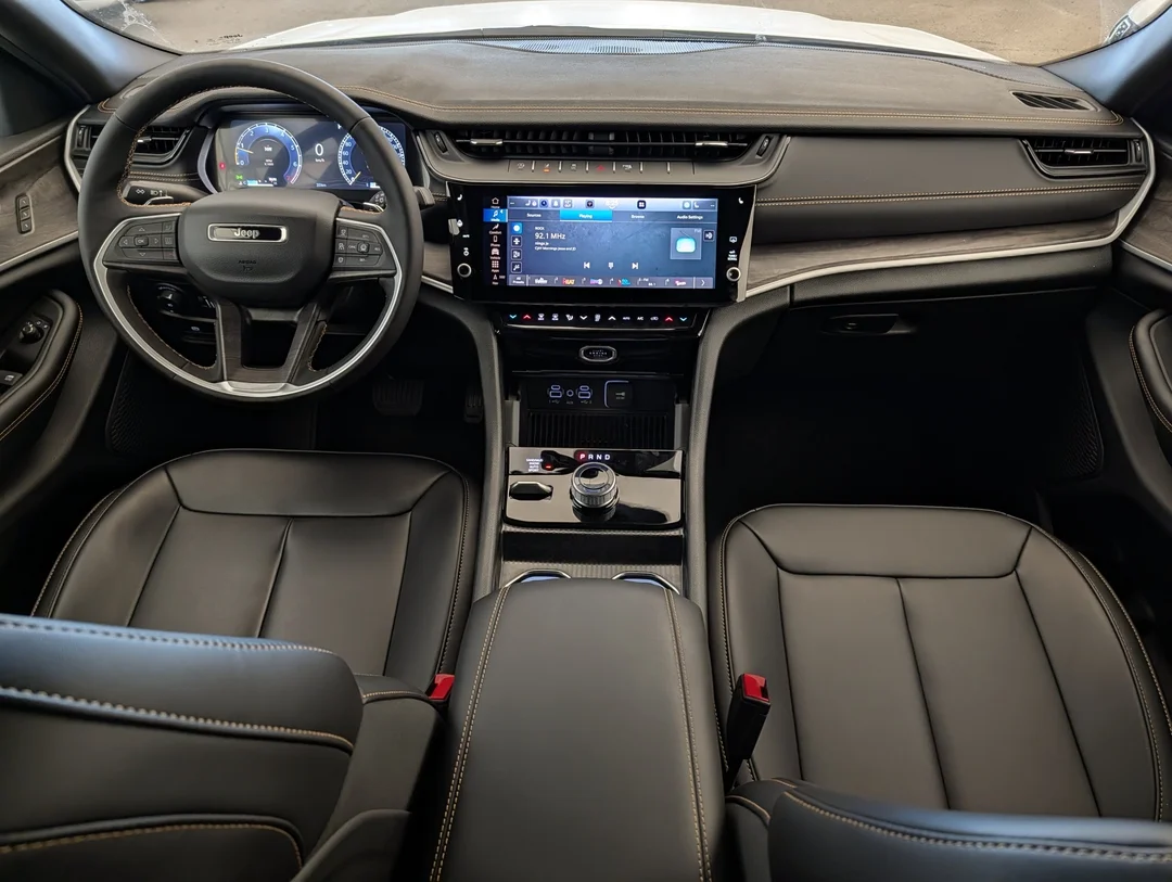 New 2026 White Jeep 85th Anniversary - - 4x4 - 324HP Turbo Hurricane I4 - 3rd Row Seating - Blind Spot Monitor & More! image 26