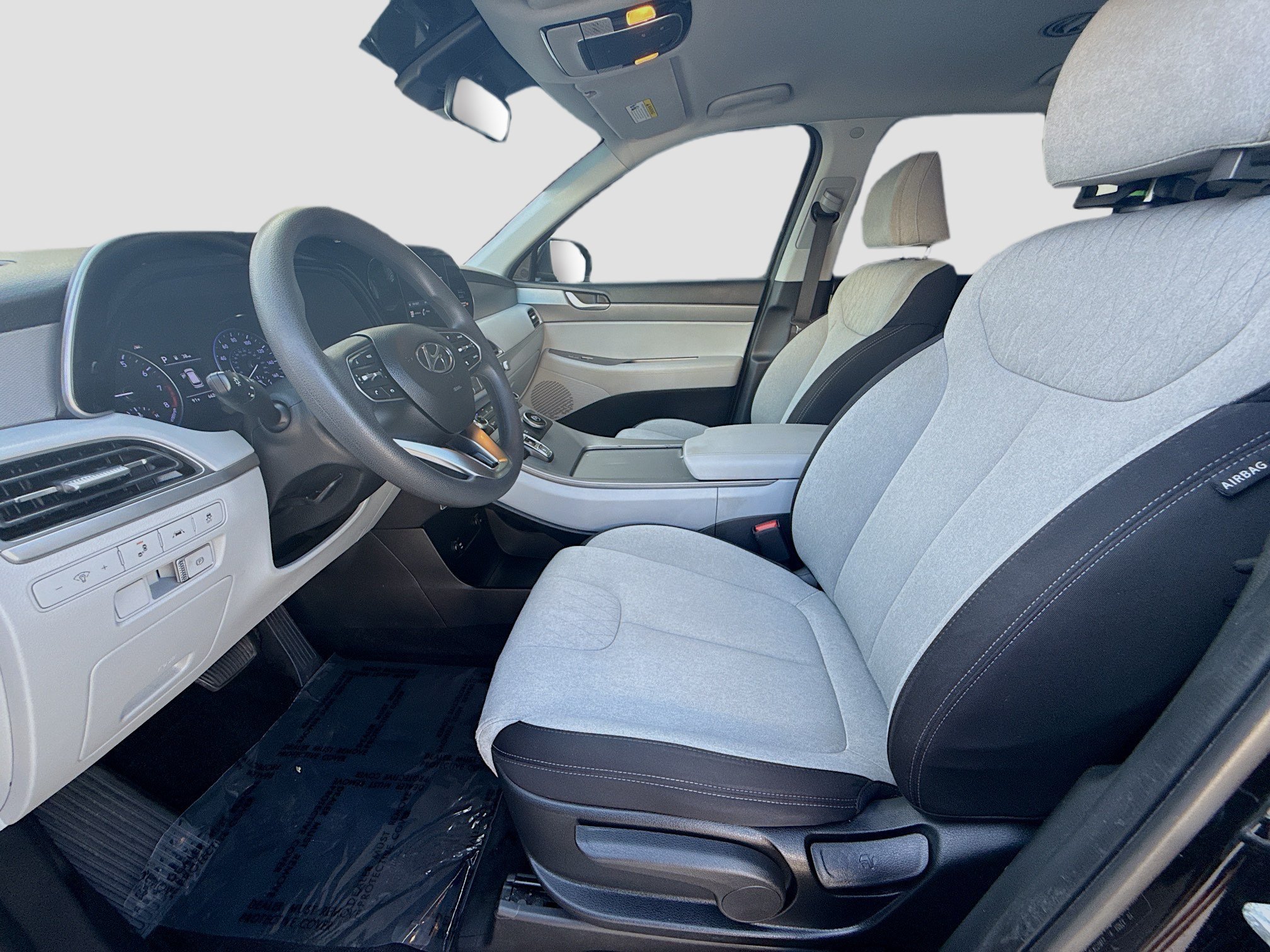 Used 2022 Abyss Black Pearl Hyundai SE image 16