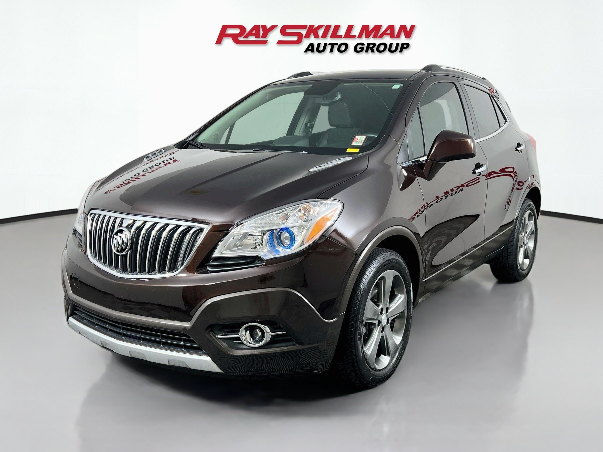 Used 2013 Deep Espresso Brown Metallic Buick CONVENIENCE image 3
