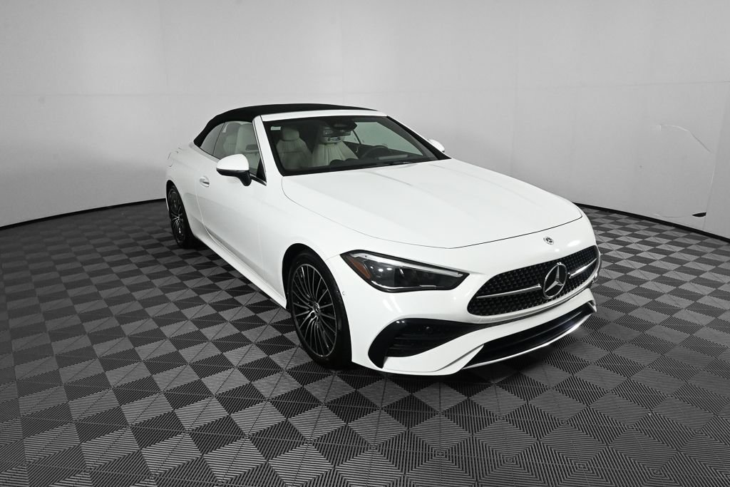 Certified Used 2024  Mercedes-Benz CLE 450 image 22