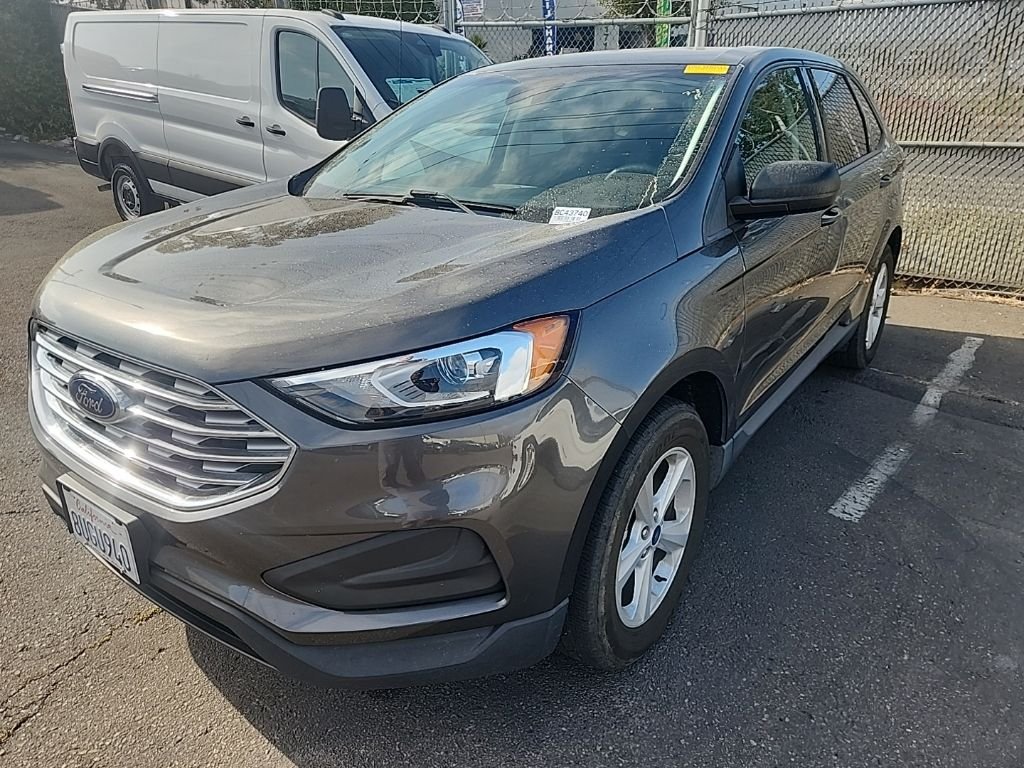 Used 2020 Gray Ford SE image 4