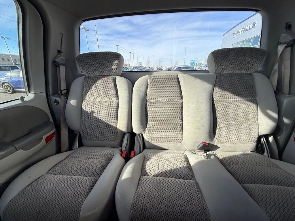 Used 2002  Ford King Ranch image 16