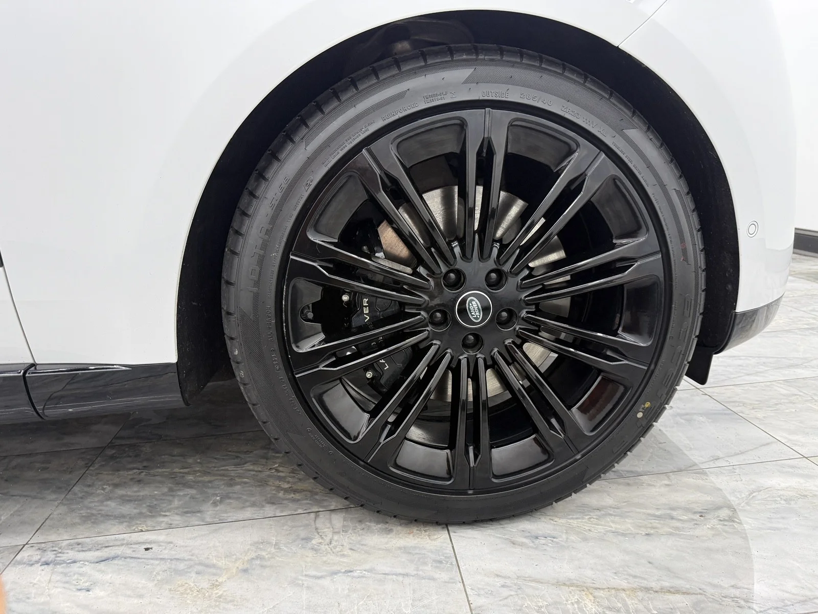2022 Land Rover New Range Rover SE - Photo 10