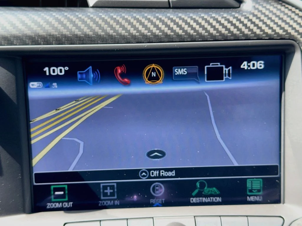 Used 2019 White Chevrolet Z06 image 17