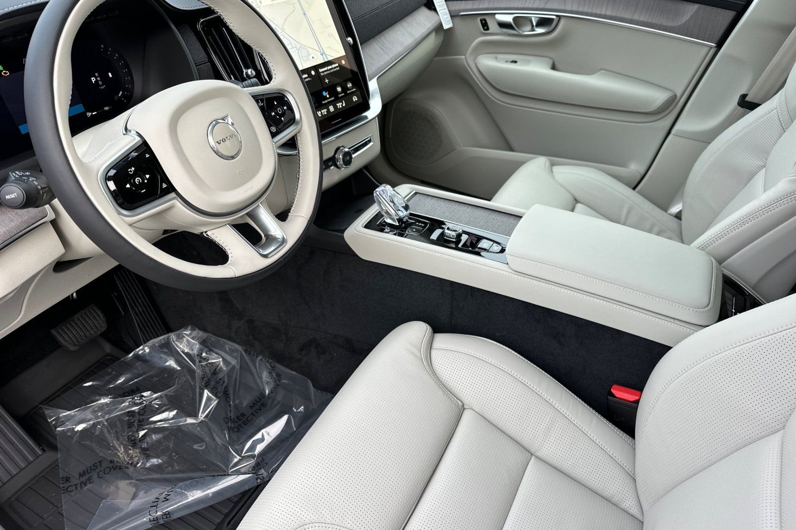 2026 Volvo XC90 Ultra - Photo 9