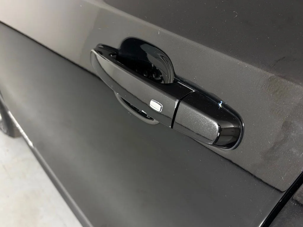 Used 2019 Black GMC SLE image 12