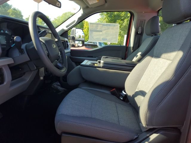 2025 Ford F-250 Super Duty XL - Photo 44