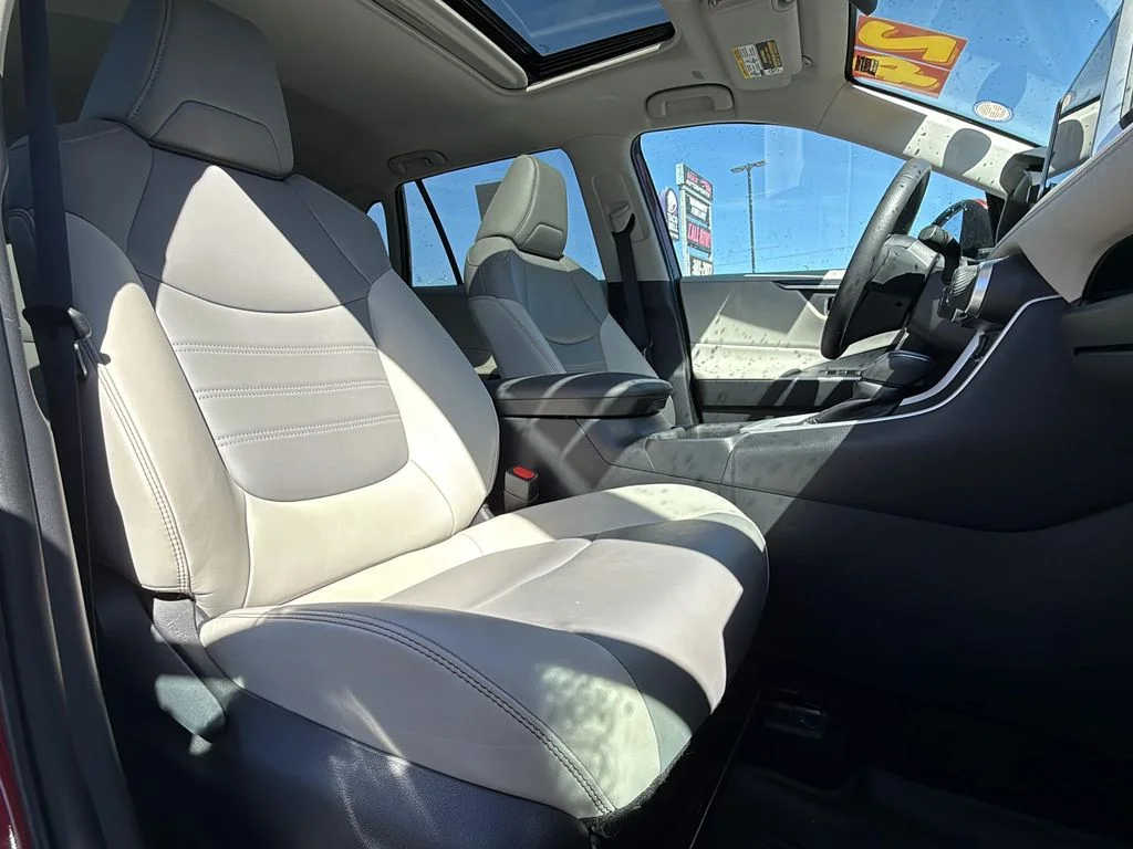 2024 Toyota RAV4 XLE Premium - Photo 23
