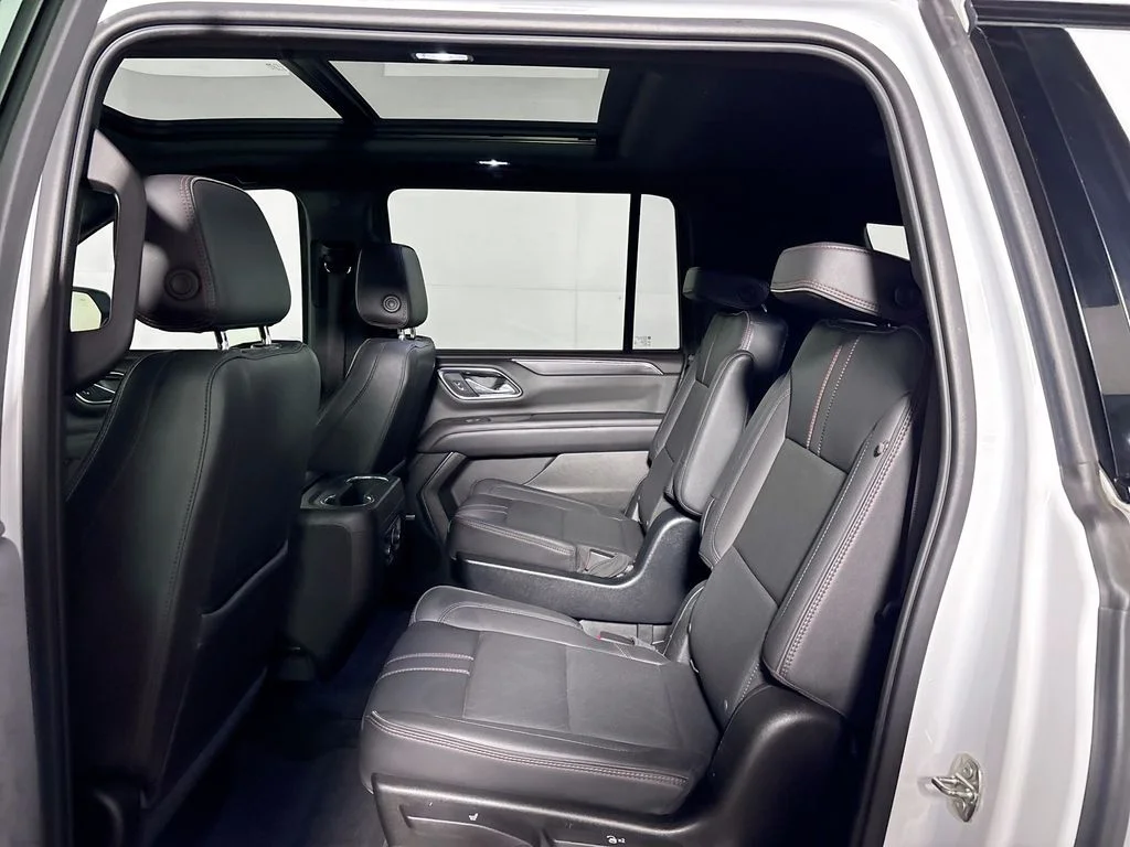 Used 2021 White Chevrolet RST image 20