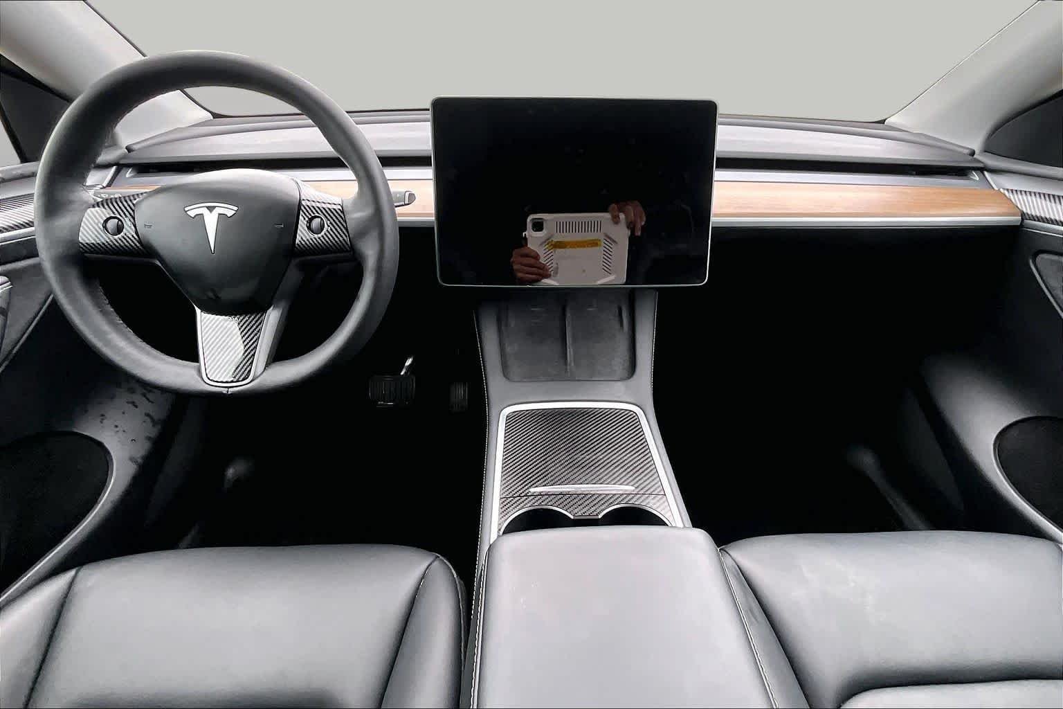 Used 2023 Midnight Silver Metallic Tesla Long Range image 13