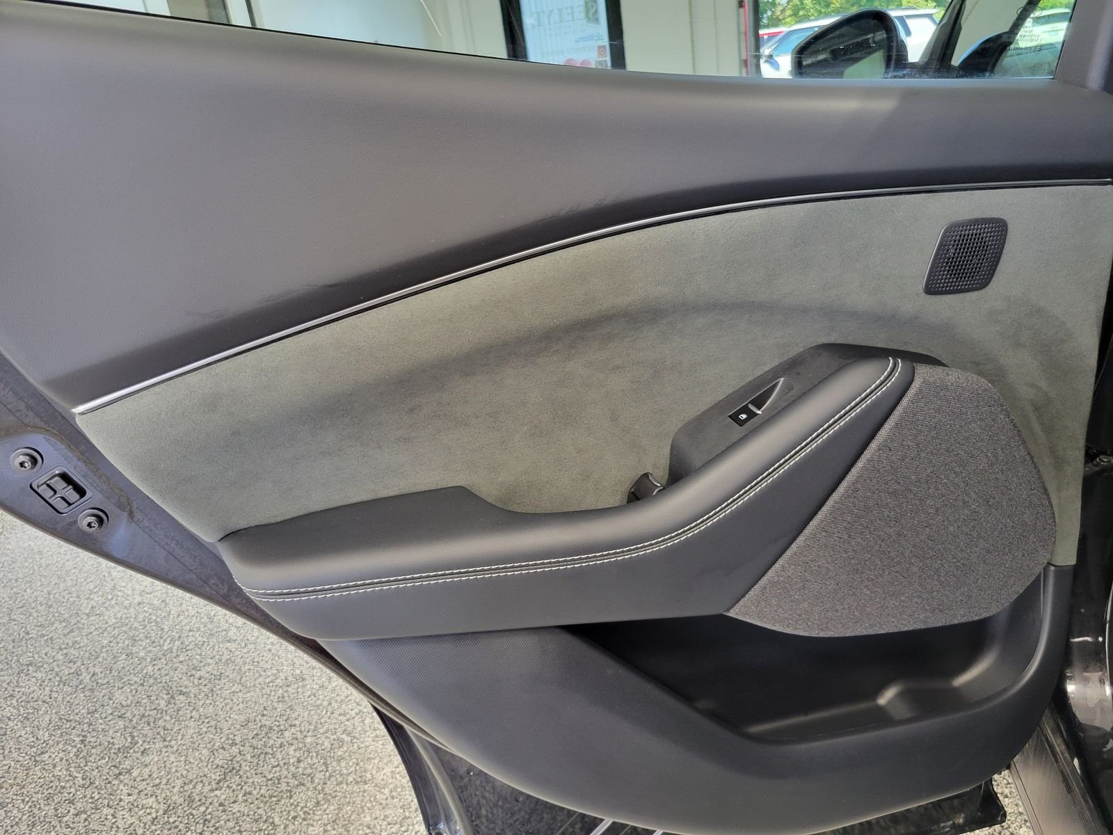 Used 2024 Black Ford GT image 24
