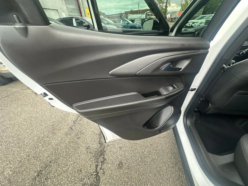 Used 2023 White Chevrolet RS image 24