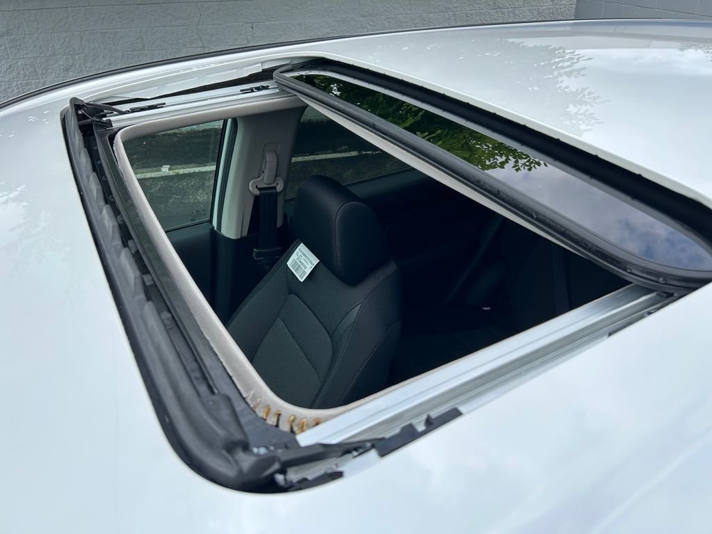 2026 Honda CR-V EX - Photo 11