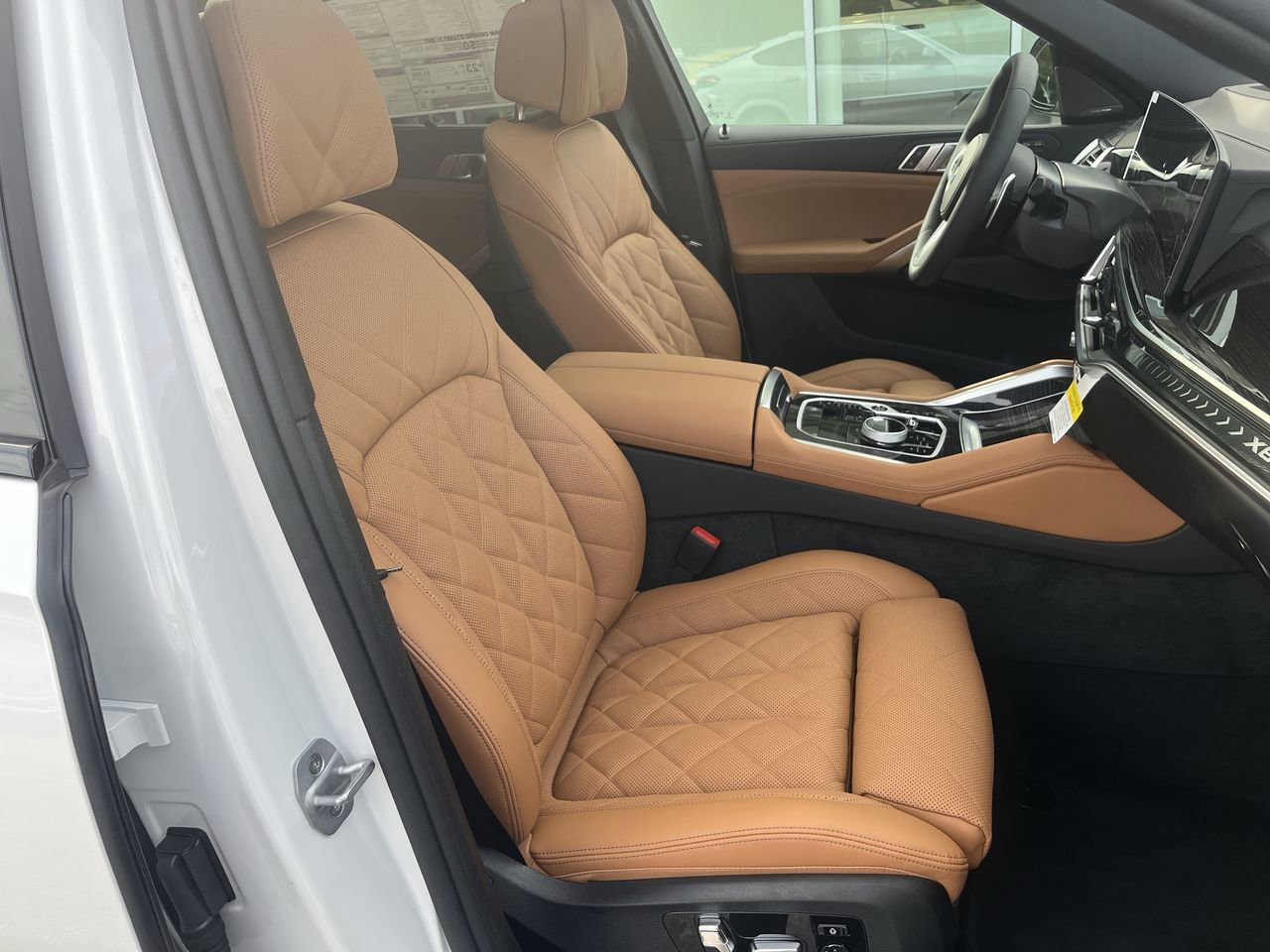 New 2027 Mineral White Metallic BMW xDrive40i image 37
