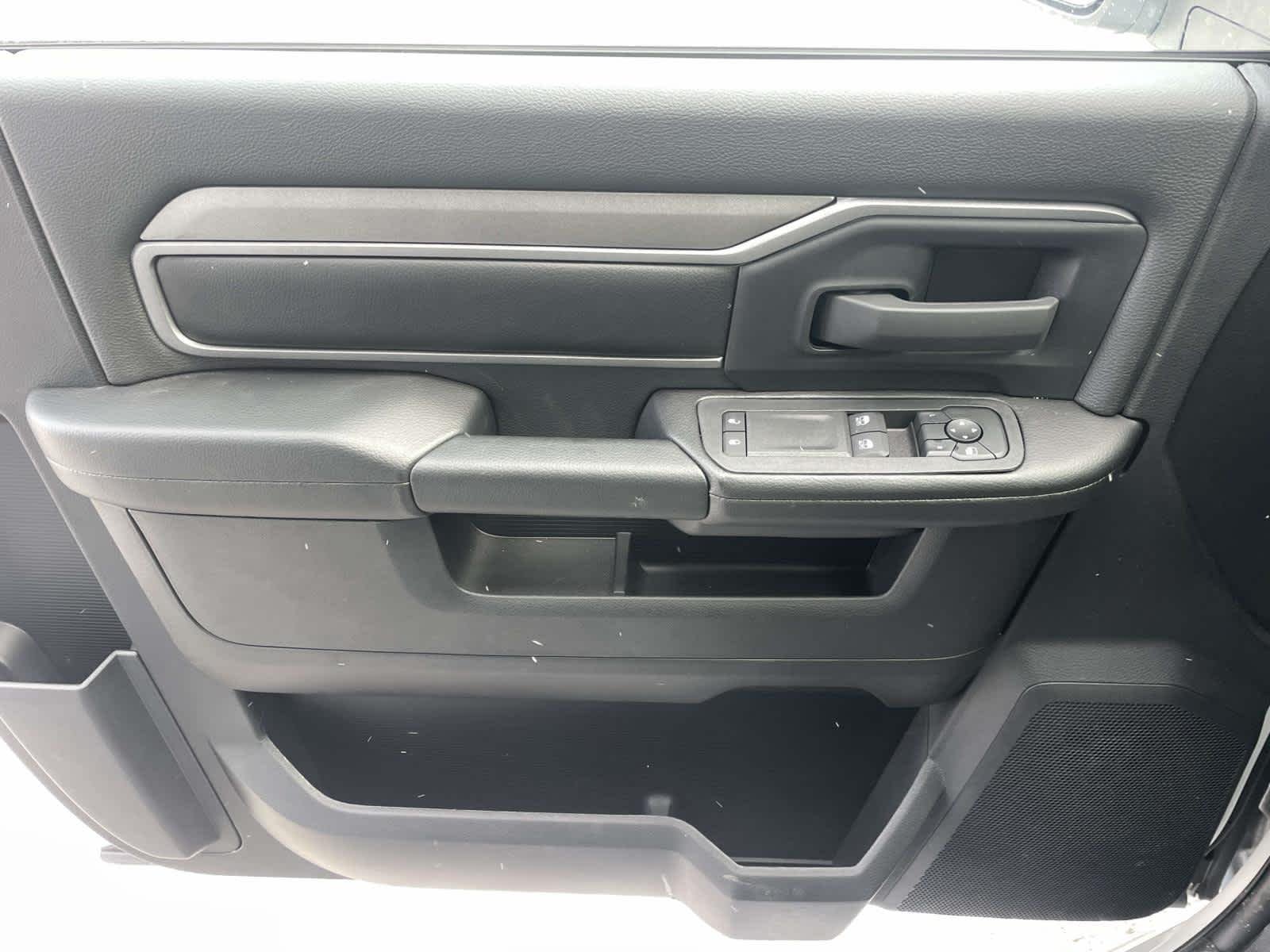 New 2026 Bright White Clearcoat Ram Tradesman image 25